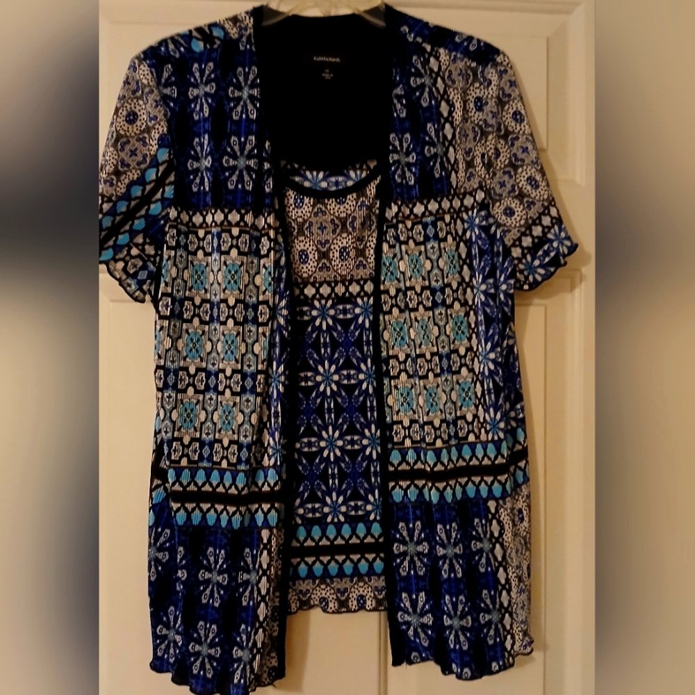 Blue and White Patterned Top